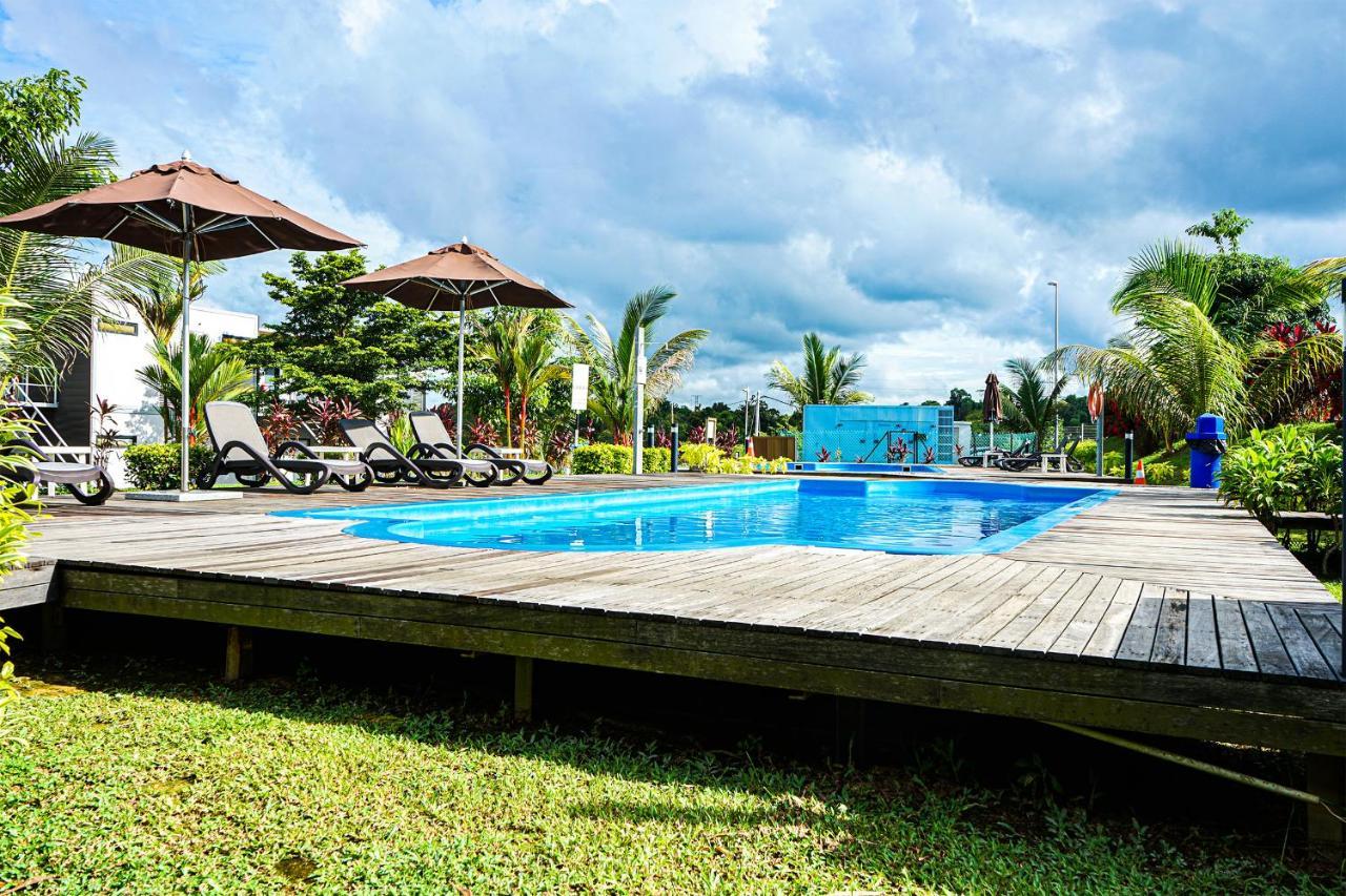 Lakeview Terrace Resort Pengerang Exterior photo